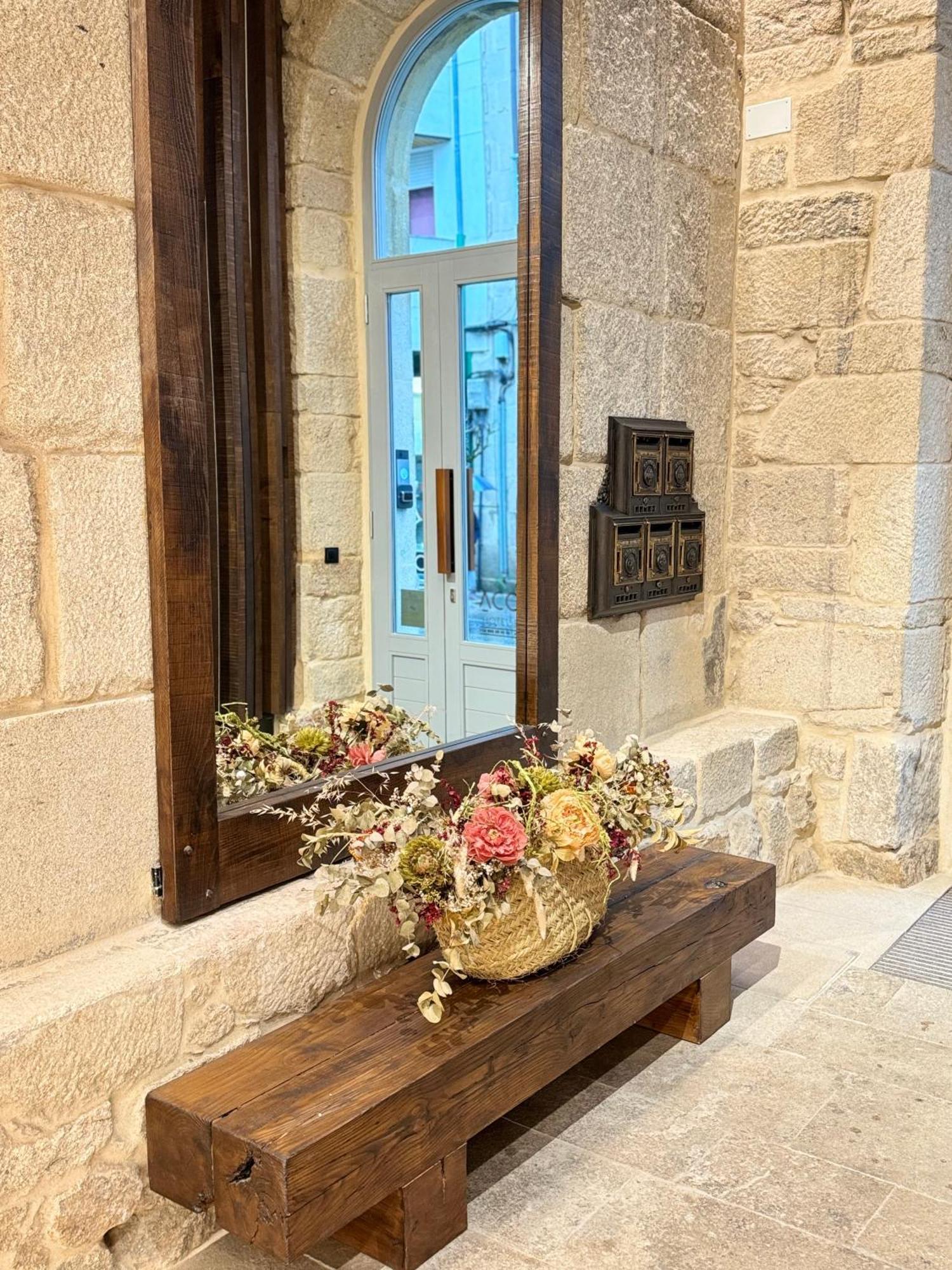 Acouga Hotel Boutique Celanova Exterior foto